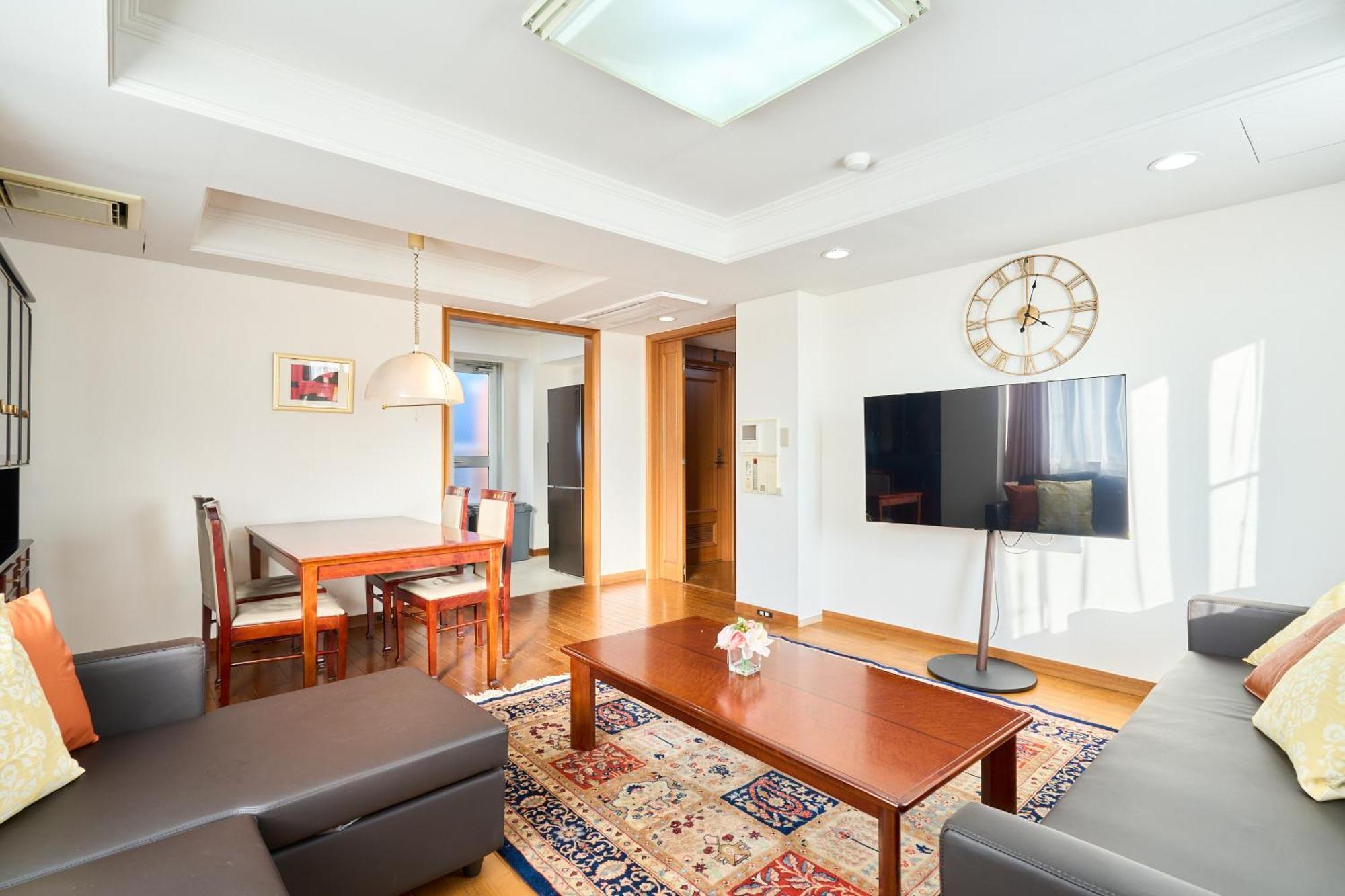Apartment トータル140㎡/メゾネットタイプ豪華マンション/エレベーター付き/駅徒歩7分/最大16人 *