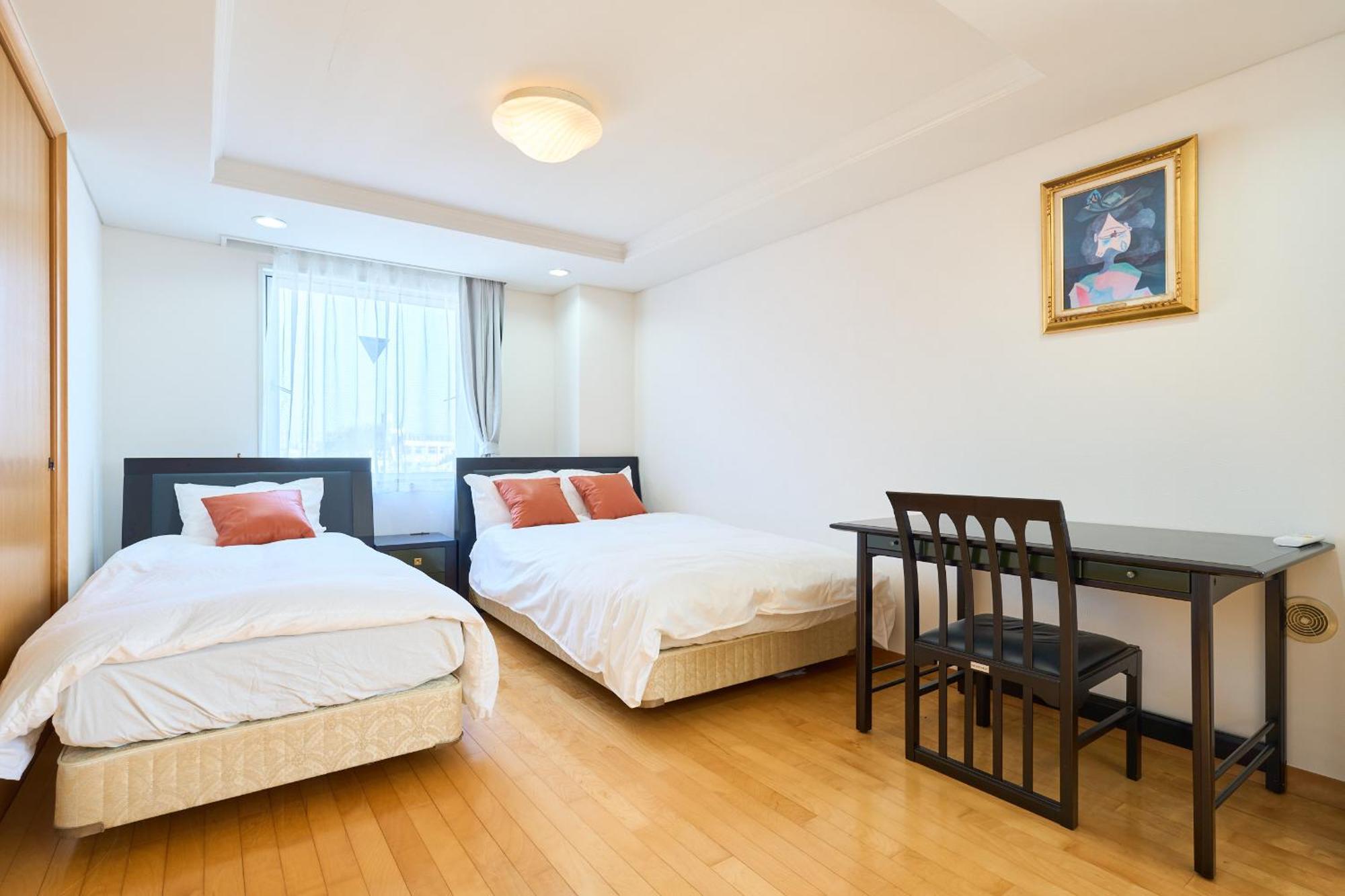 トータル140㎡/メゾネットタイプ豪華マンション/エレベーター付き/駅徒歩7分/最大16人 Apartment Tokyo