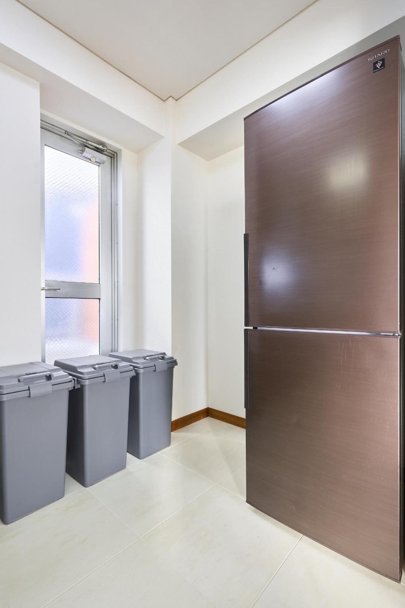 トータル140㎡/メゾネットタイプ豪華マンション/エレベーター付き/駅徒歩7分/最大16人 Apartment *