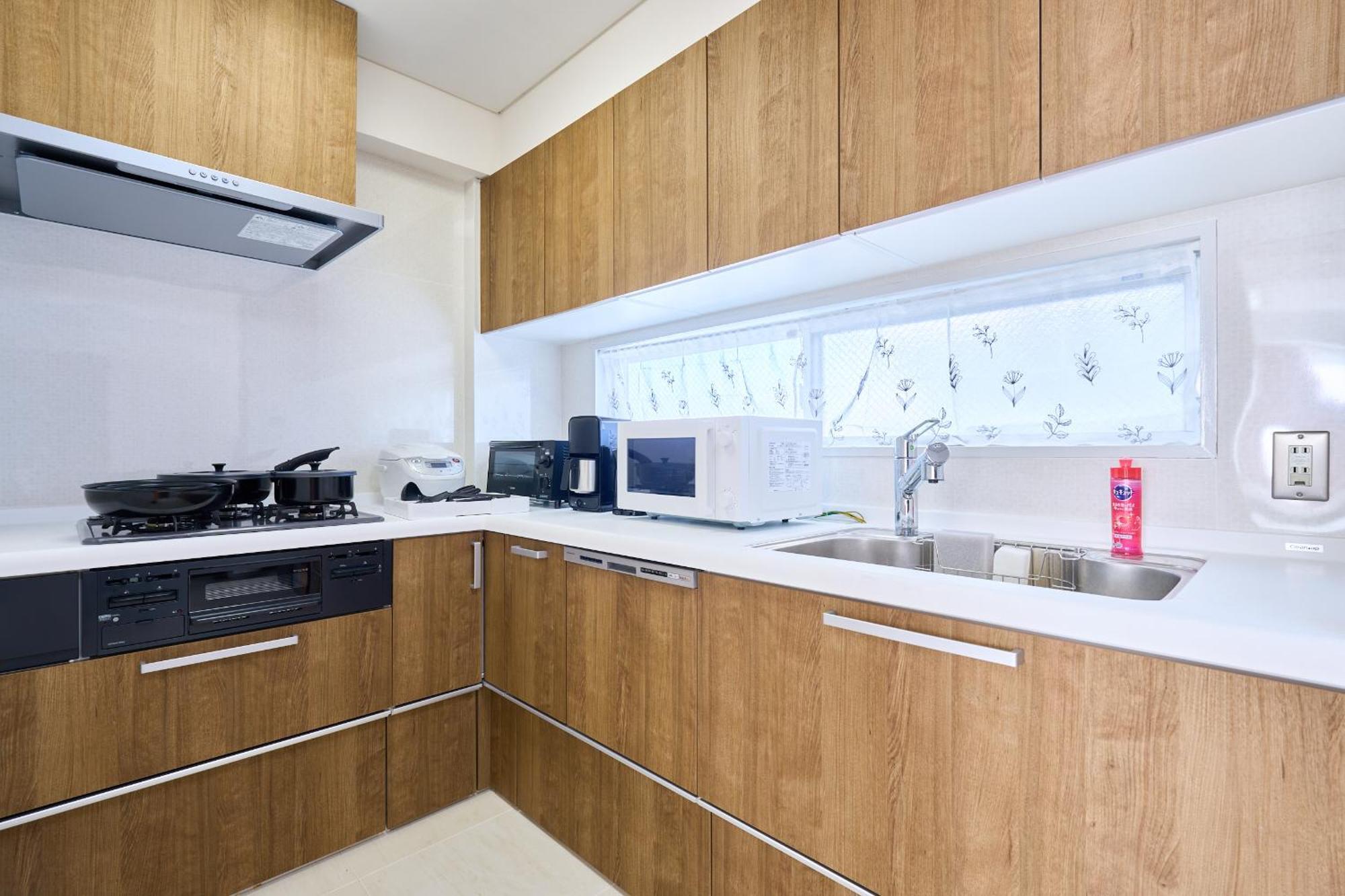 Apartment トータル140㎡/メゾネットタイプ豪華マンション/エレベーター付き/駅徒歩7分/最大16人